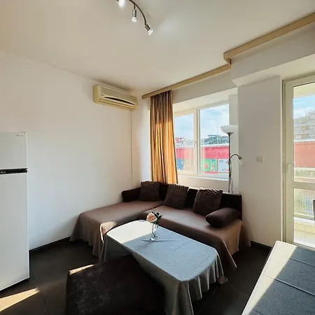 Sunny House 102 One Bedroom * Slantschew brjag