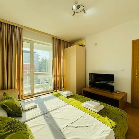 Apartment Sunny House 102 One Bedroom *
