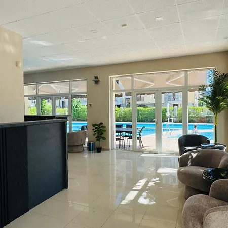 Sunny House 102 One Bedroom Apartment *