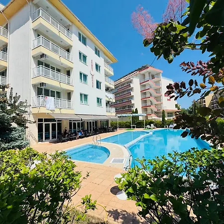 Sunny House 102 One Bedroom Apartment Slantschew brjag